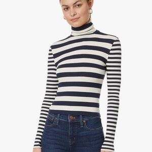 Striped Turtleneck Long Sleeve Top - Black and White